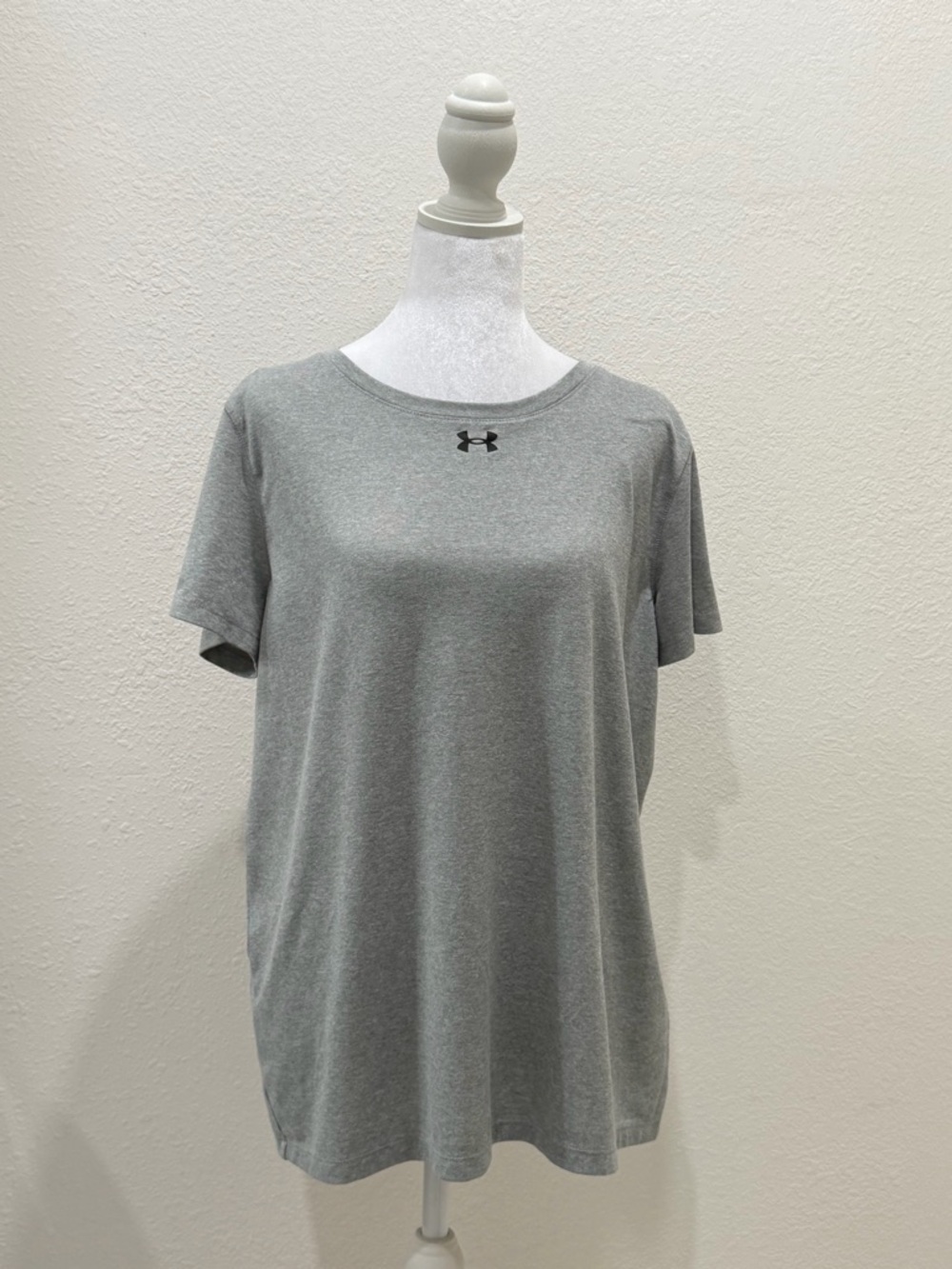 Under Armor Gray Short Sleeve Crew Neck Performance Tee